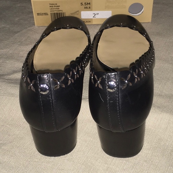 Michael kors mid pump shoes - Picture 5 of 7